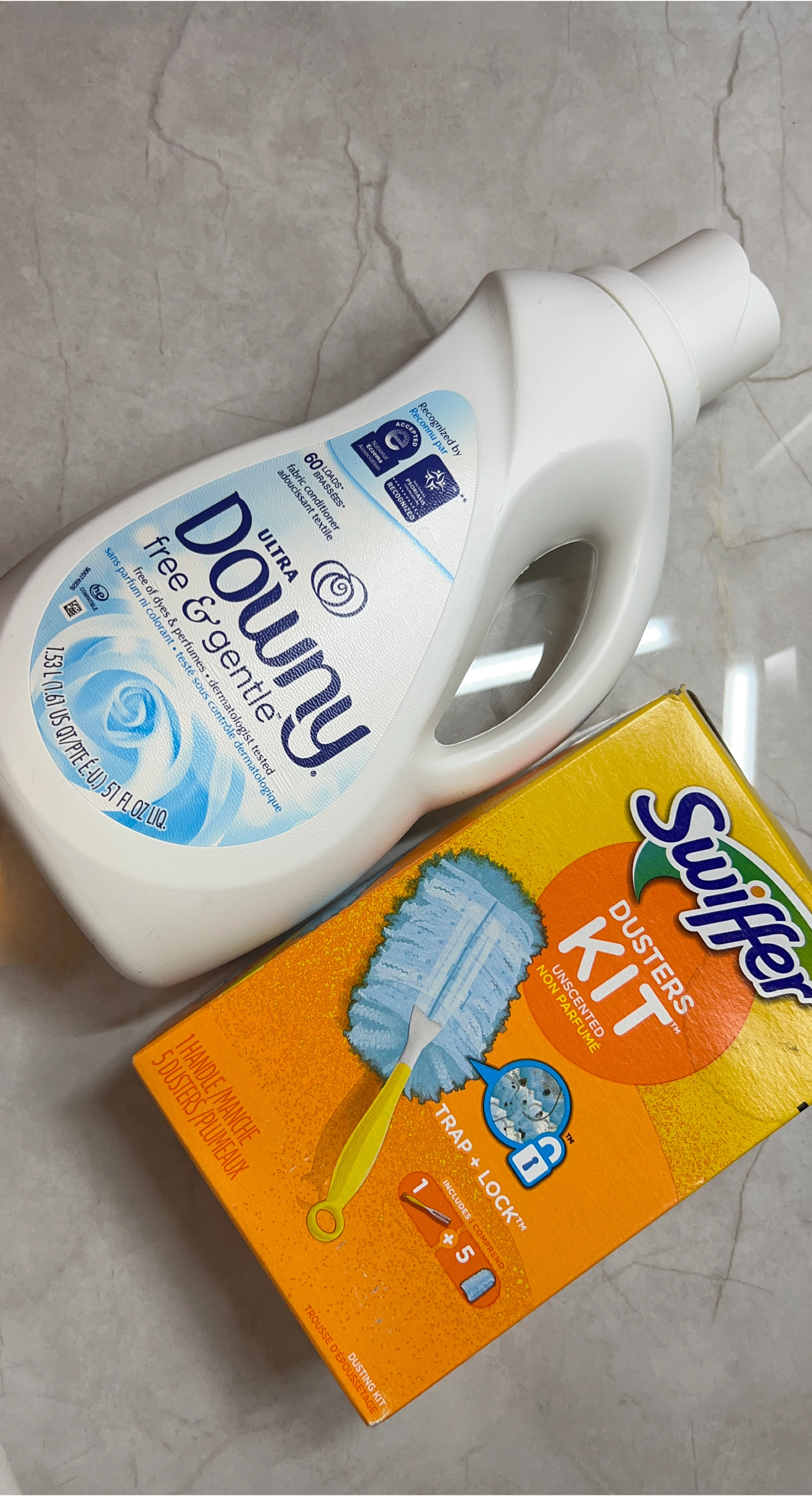 Downy Free & Gentle + Swiffer Dusters Kit thumbnail