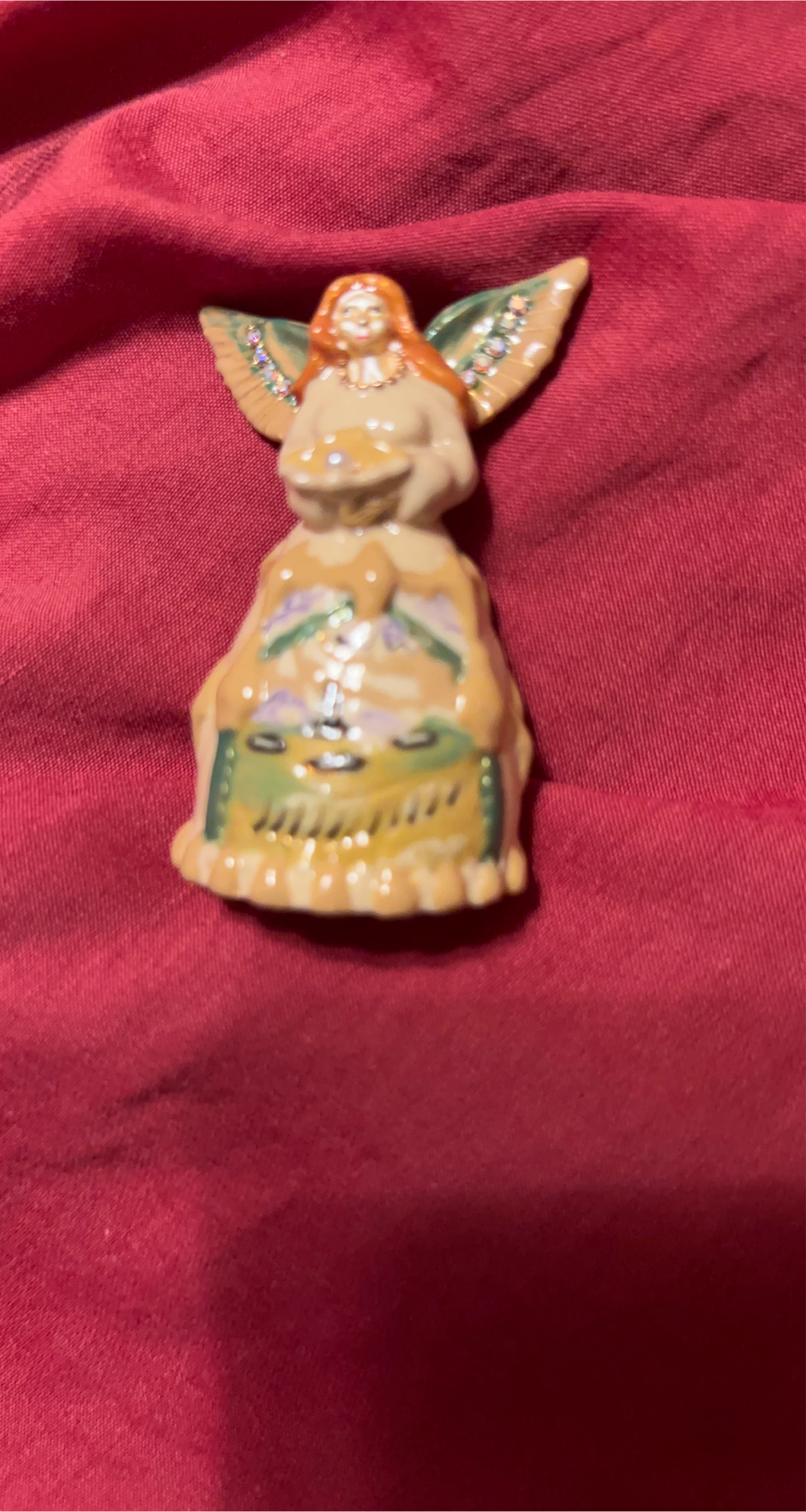 Angel Figurine thumbnail