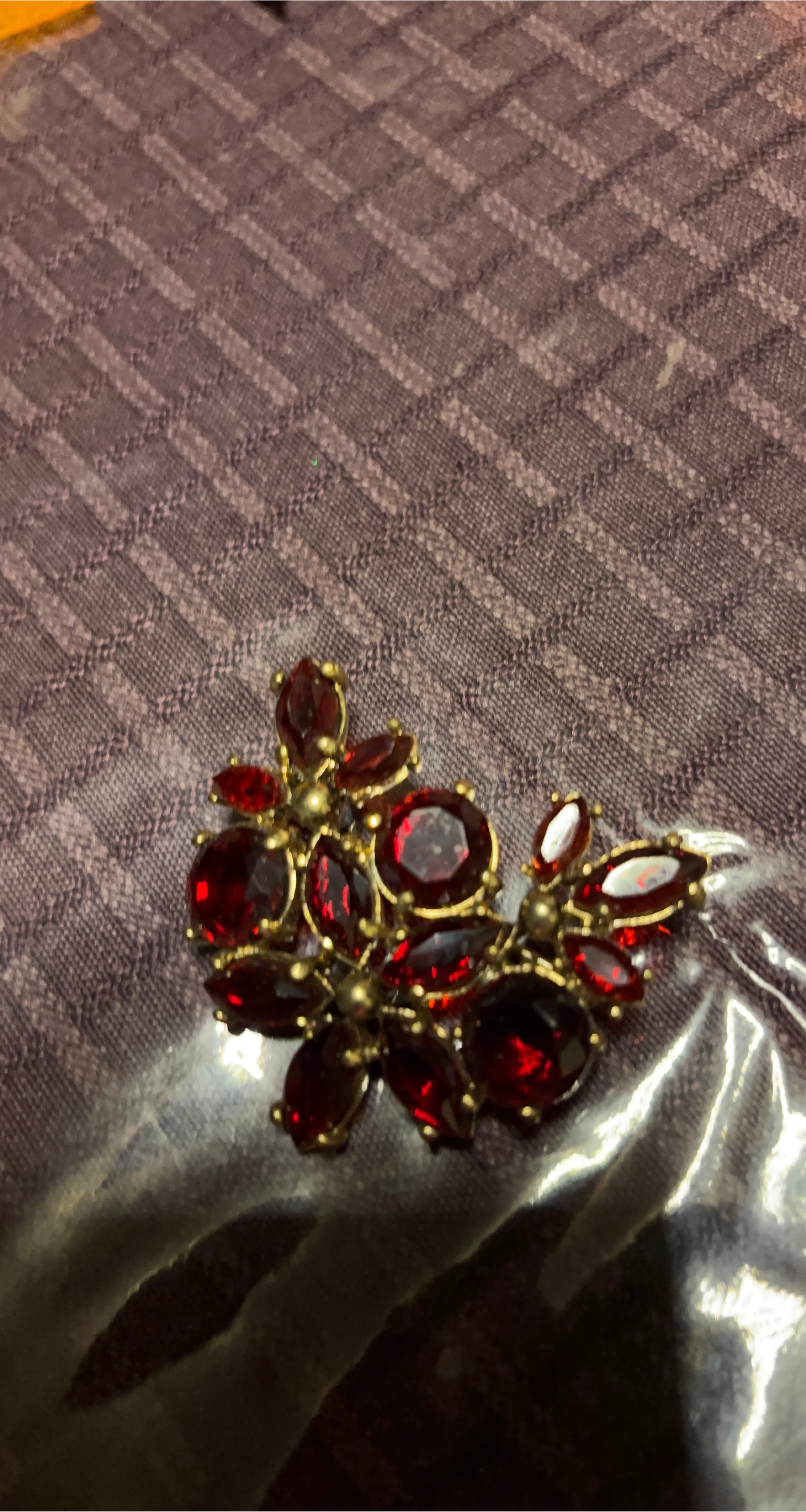 Red Gemstone Flower Brooch thumbnail