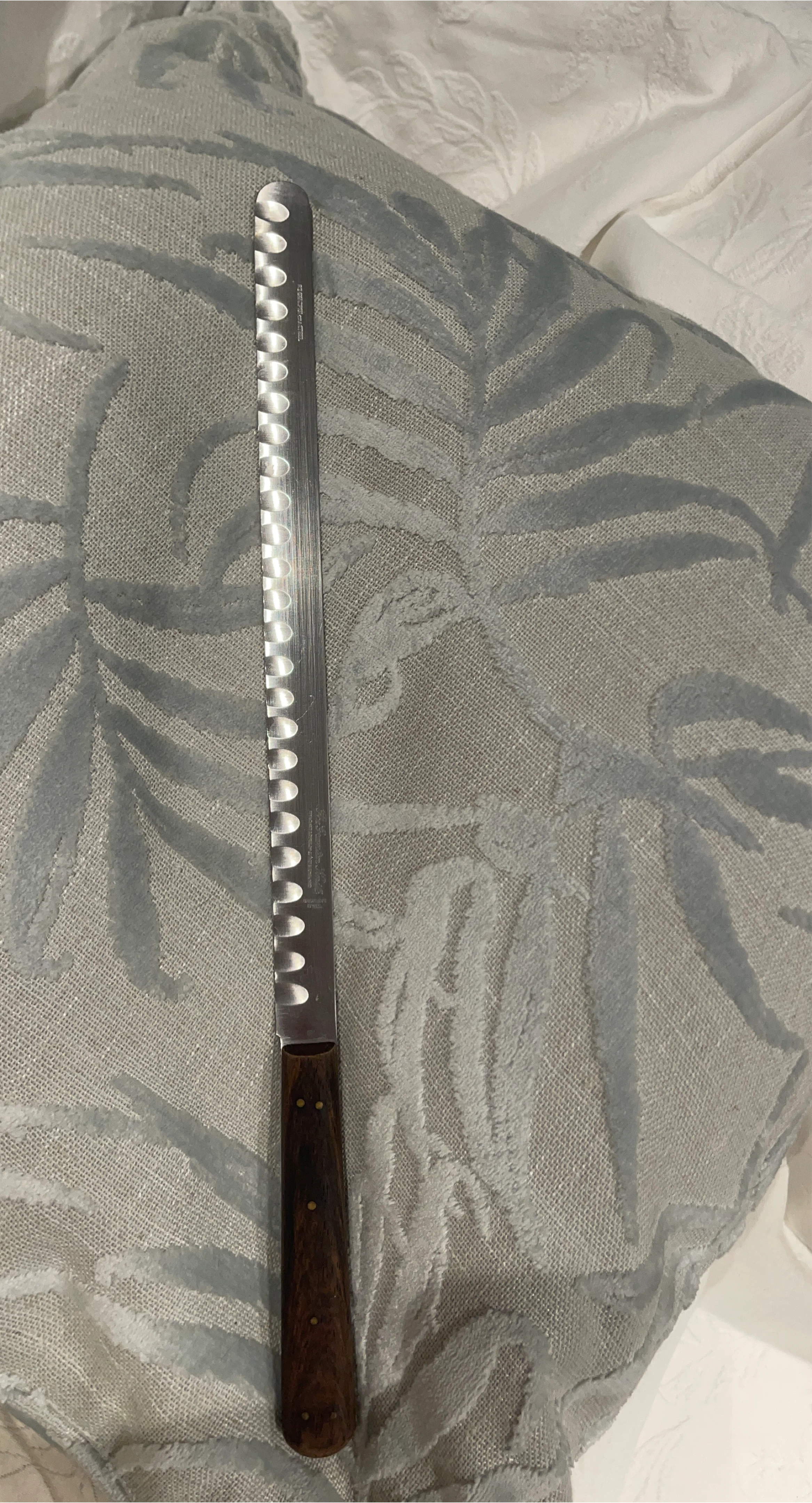 Vintage Wm. Grant & Sons Granton Edge Knife thumbnail