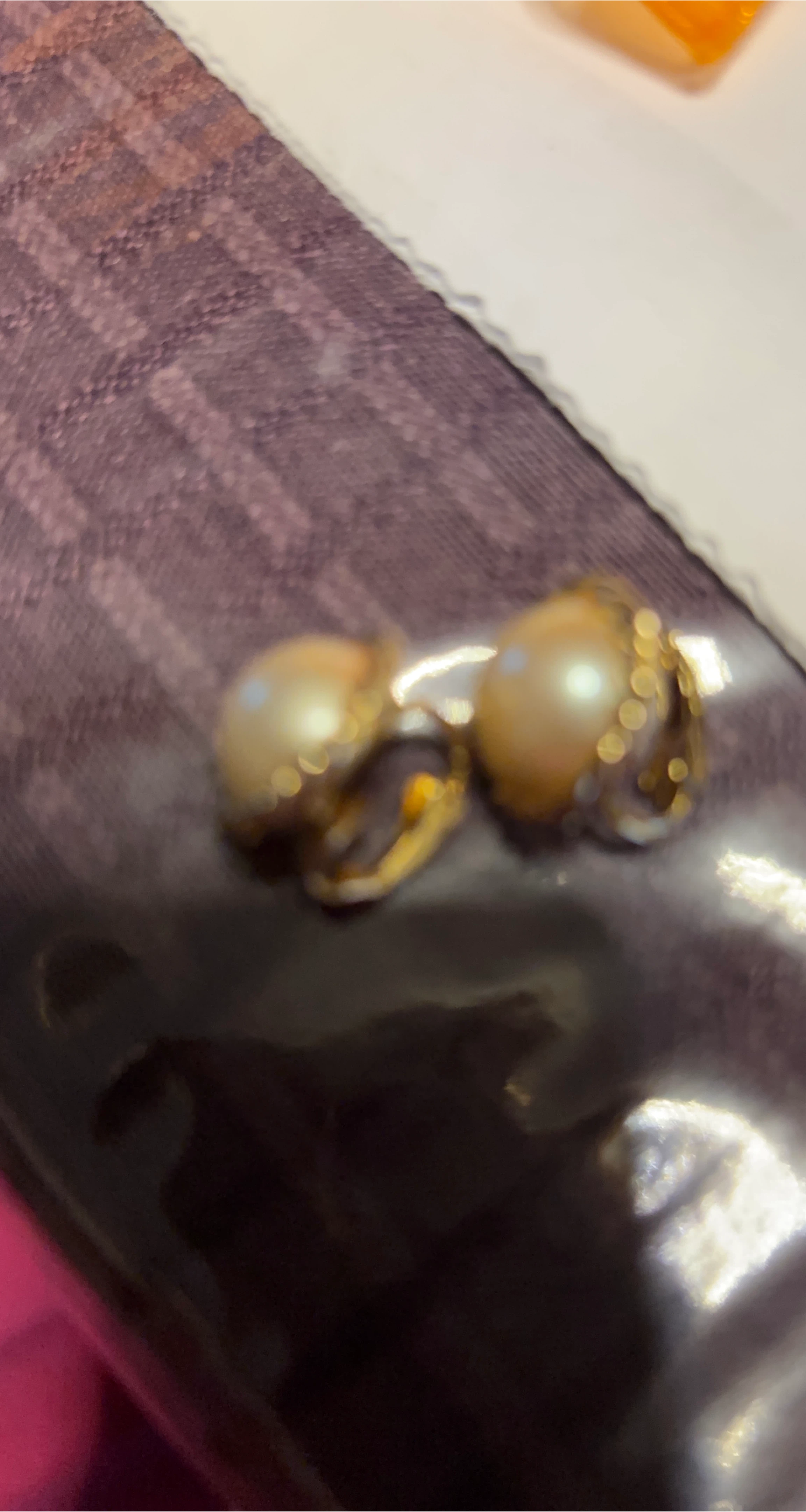 Pearl hoop earrings thumbnail