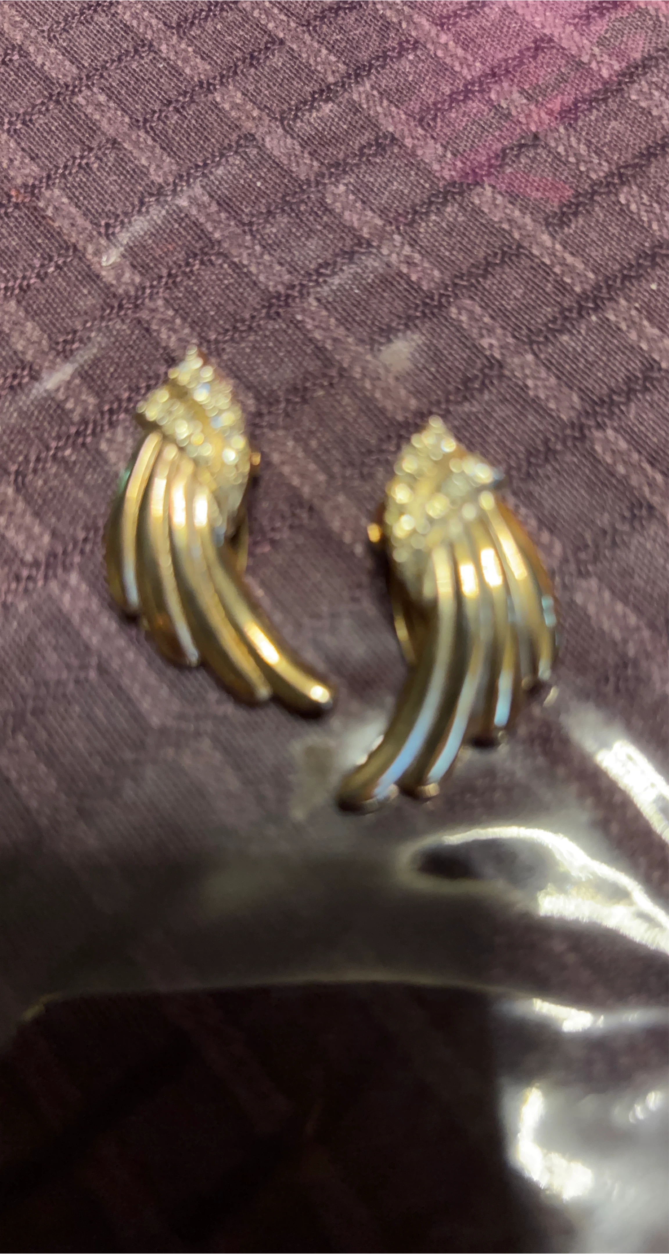 Vintage Gold Tone Wing Earrings thumbnail