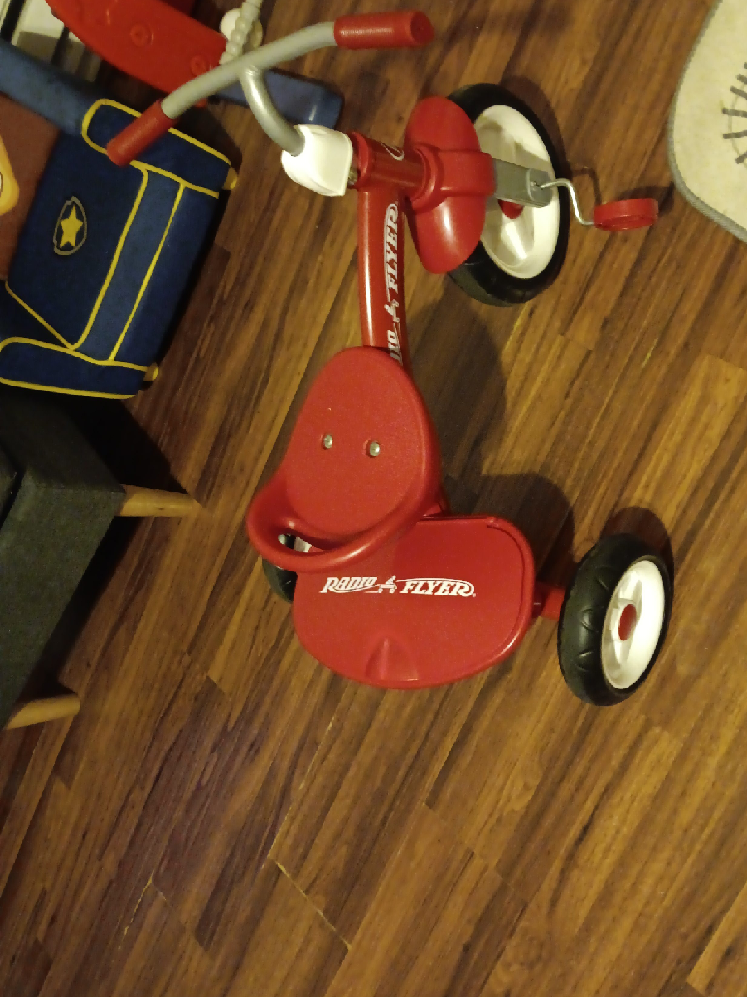 Radio Flyer Red Tricycle thumbnail