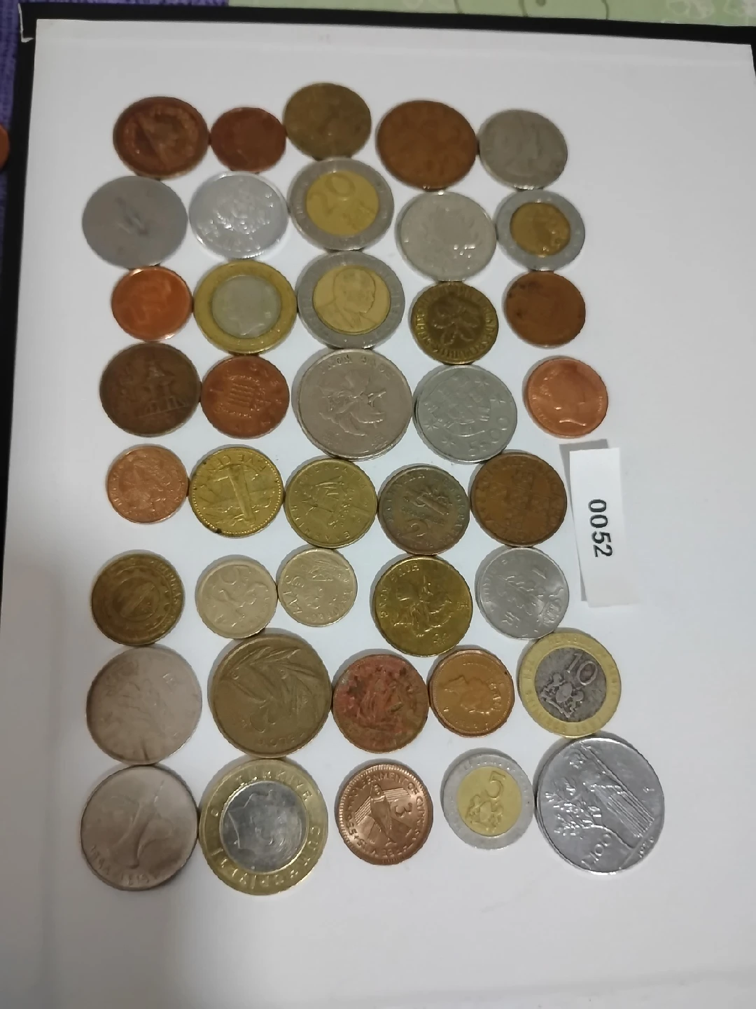 40 pieces no  Collection of World Coins thumbnail