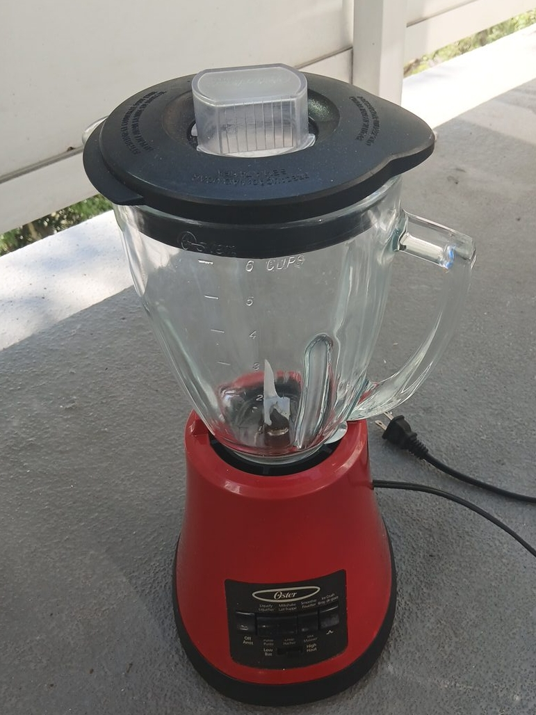Oster 6-Cup Red Blender thumbnail