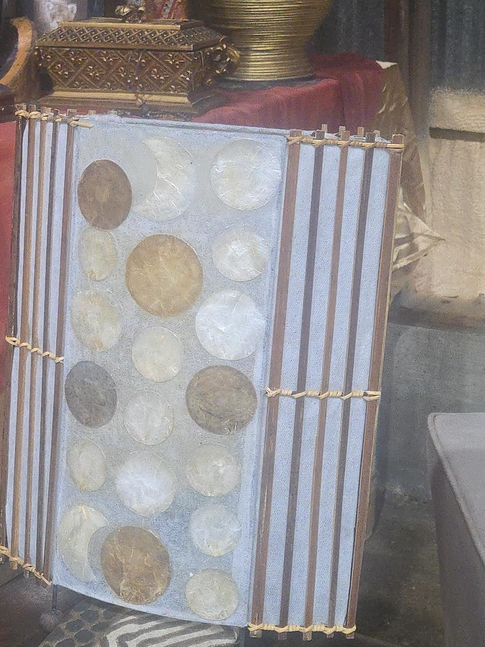 Decorative Capiz Shell Screen lamp