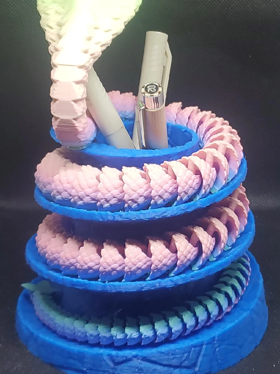 3D Printed Snake Pen Holder