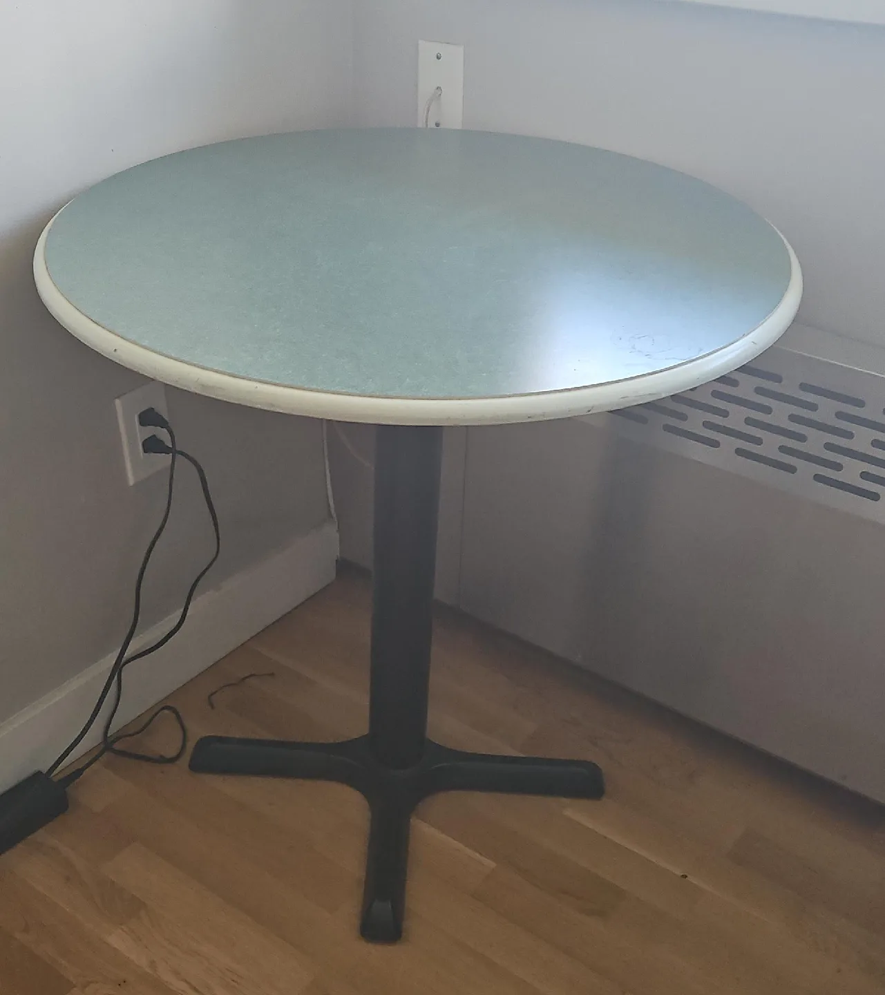 Round Kitchen or Dining Table