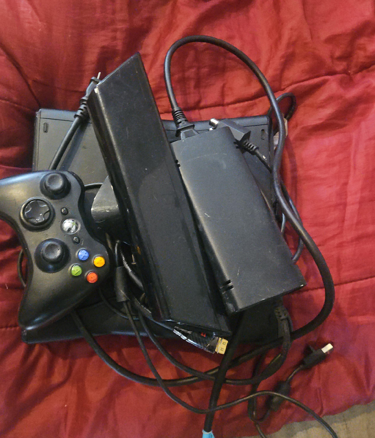 Xbox 360 Console with Controller thumbnail
