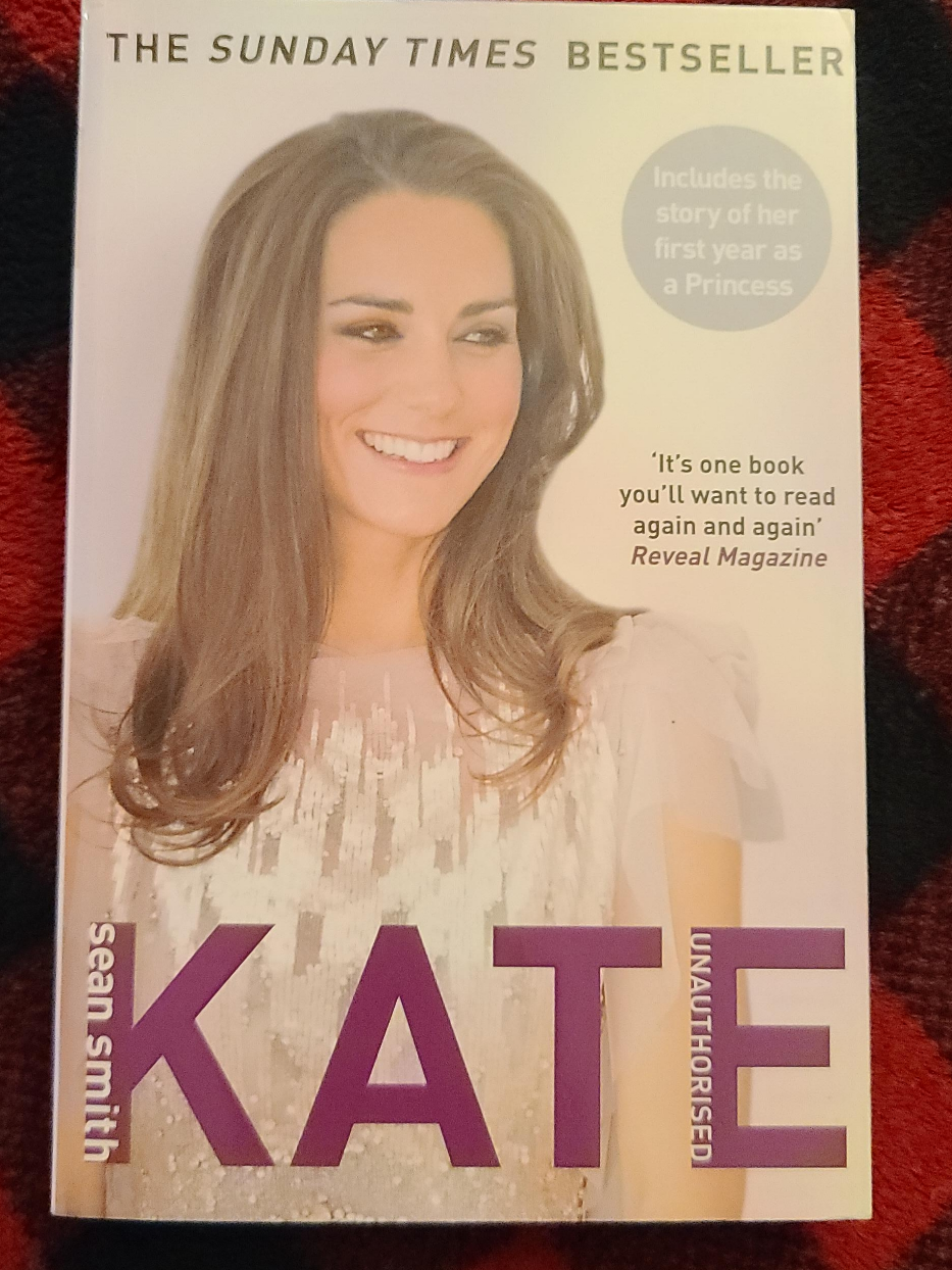 Kate: The Sunday Times Bestseller by Sean Smith thumbnail