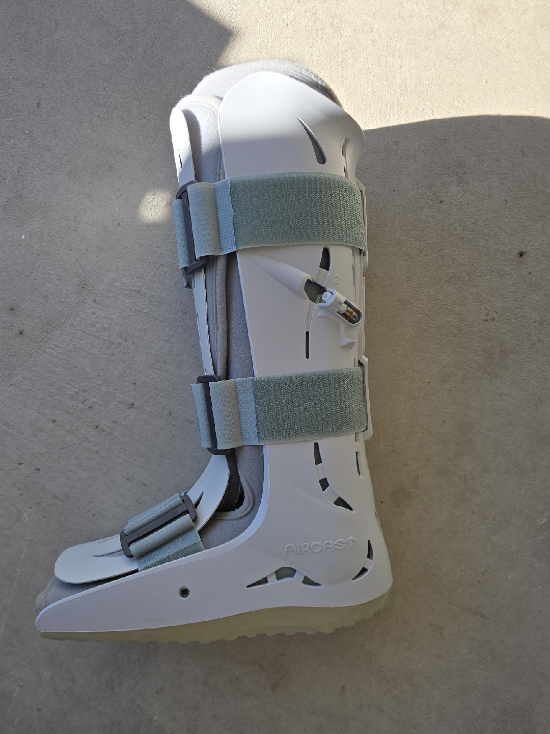 Aircast Walking Boot