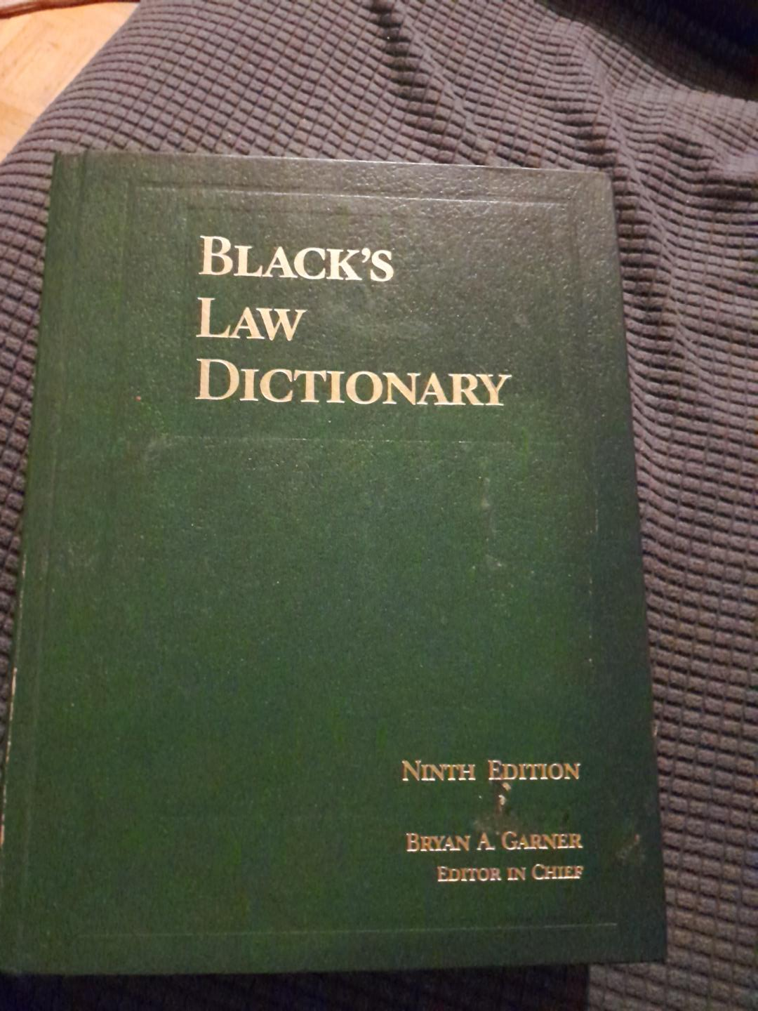 🥕Black's Law Dictionary Ninth Edition thumbnail