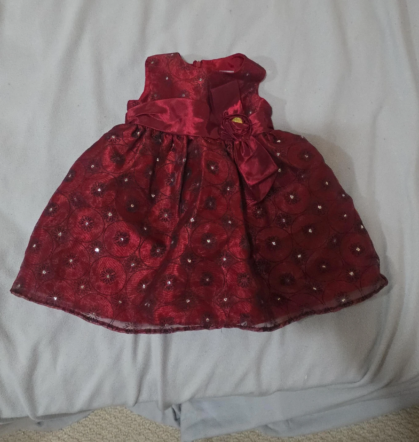 Jayne Copeland Red Dress thumbnail