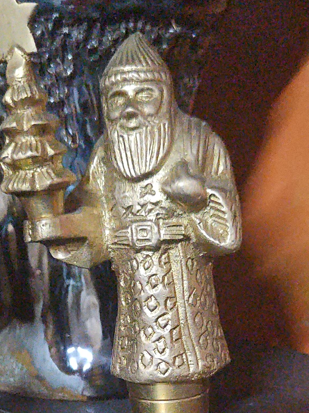 metal Santa clause thumbnail
