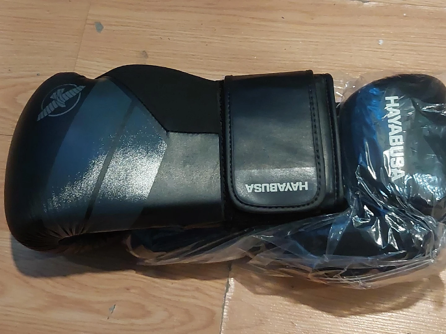 New Hayabusa S4 Boxing Gloves - Black thumbnail