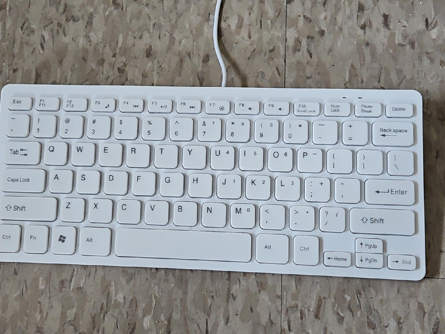 🥕White Mini Keyboard thumbnail