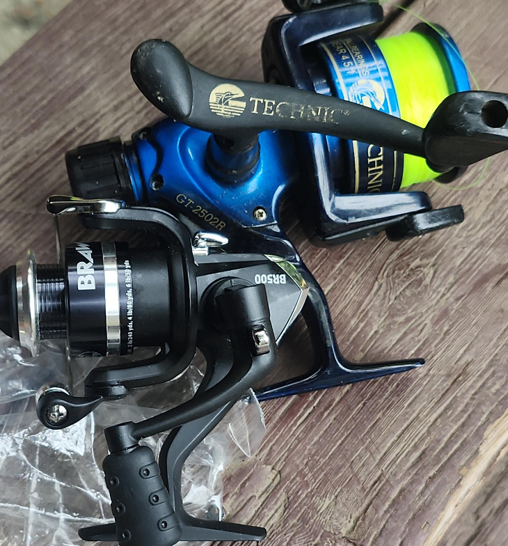 Technic GT-2502R & Brave BR500 Fishing Reels image indicator(1)