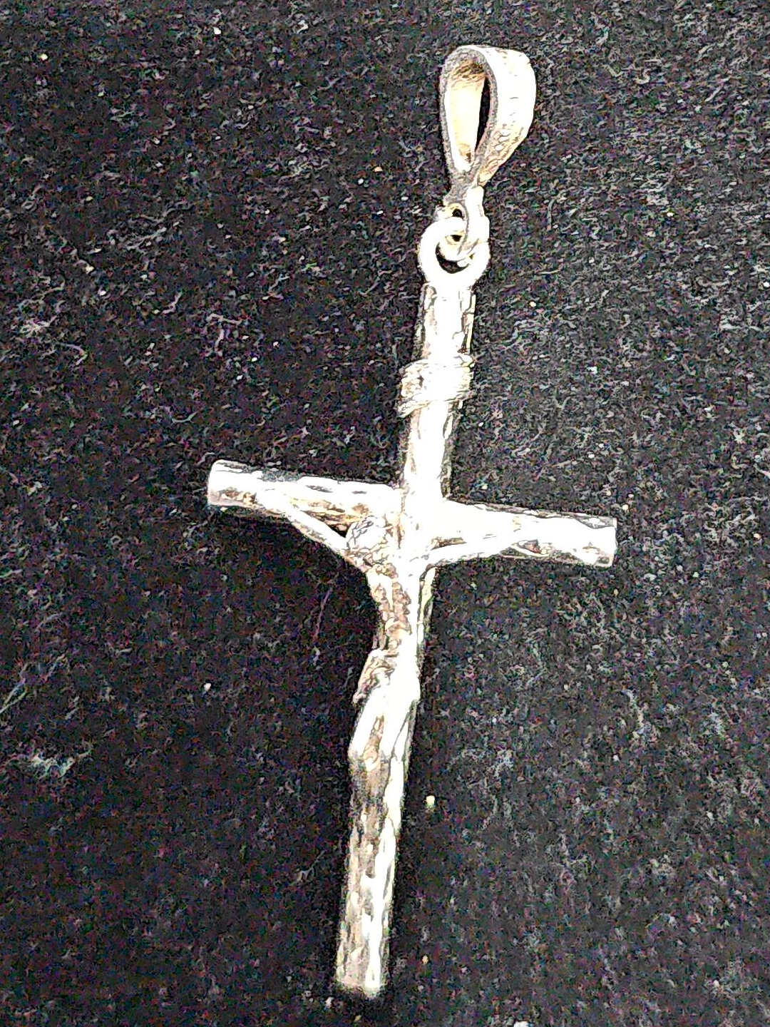 Silver Crucifix Pendant thumbnail