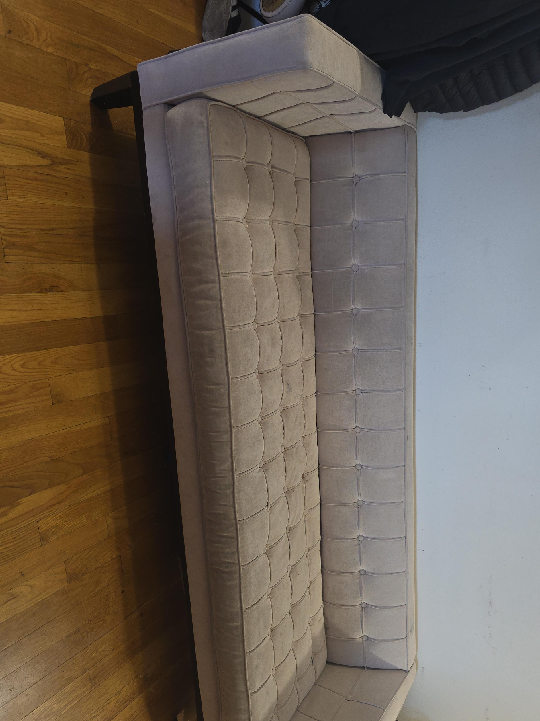 Tufted Beige Bench image indicator(2)