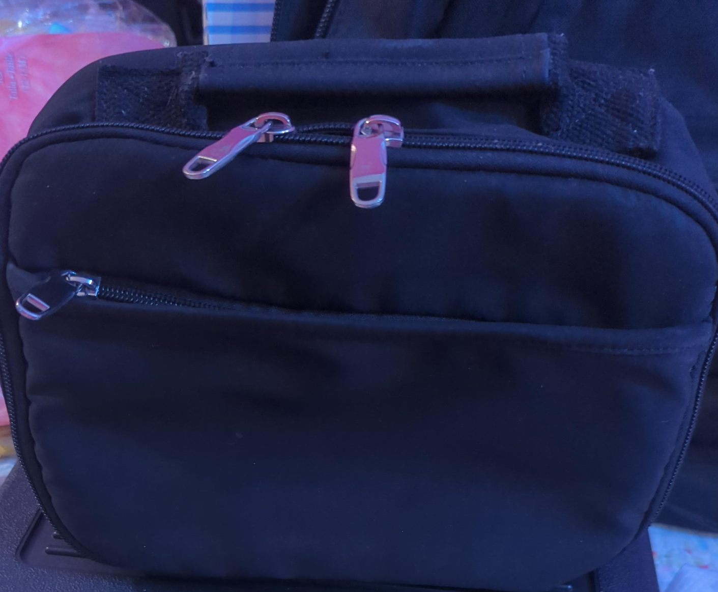 Black Insulated Lunch Bag thumbnail