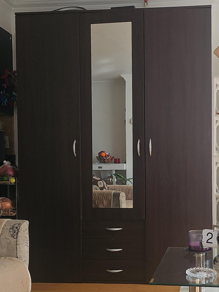 3-Door Wardrobe with Mirror and Drawers