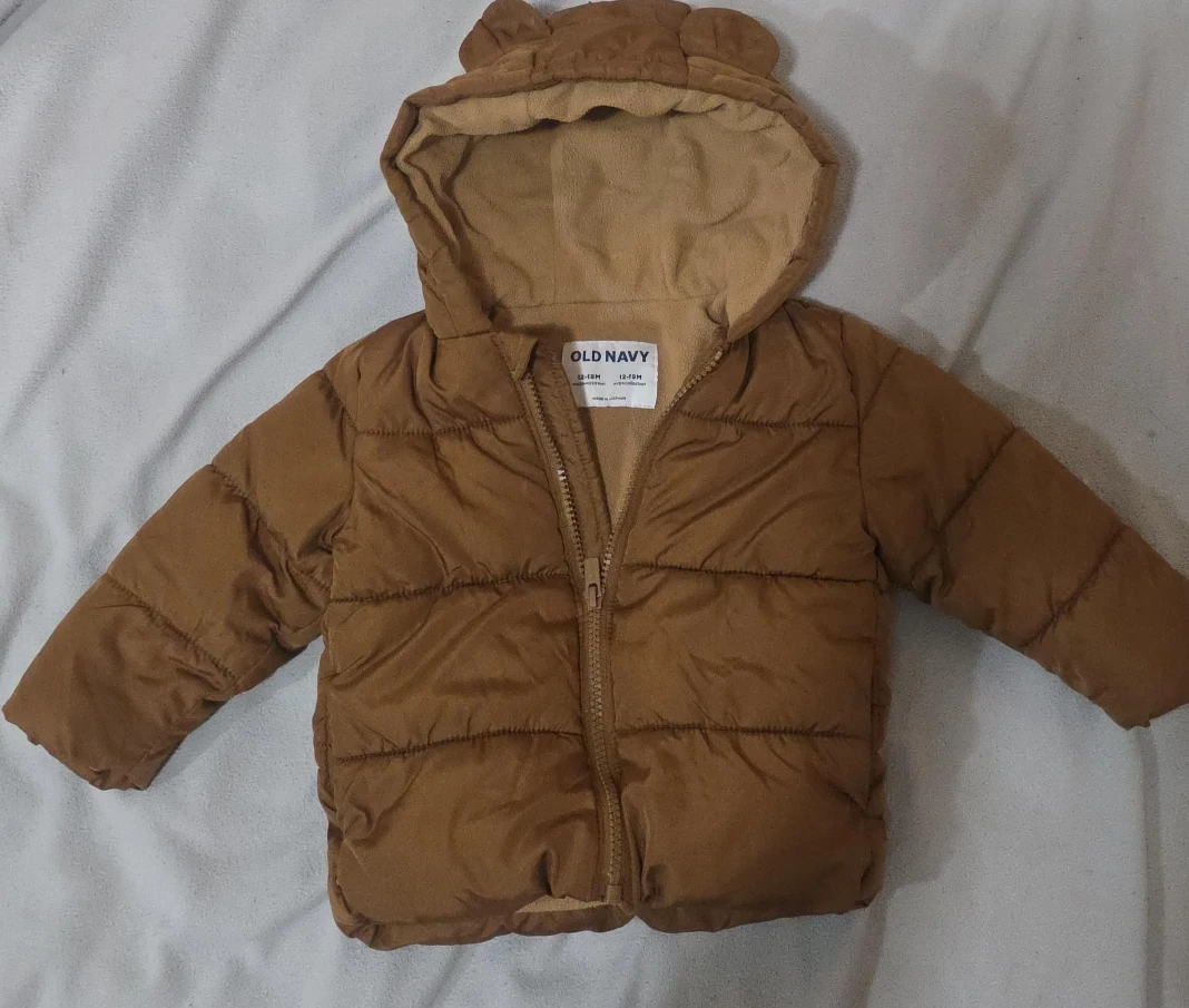 Old Navy 12-18M Bear Hooded Puffer Jacket thumbnail