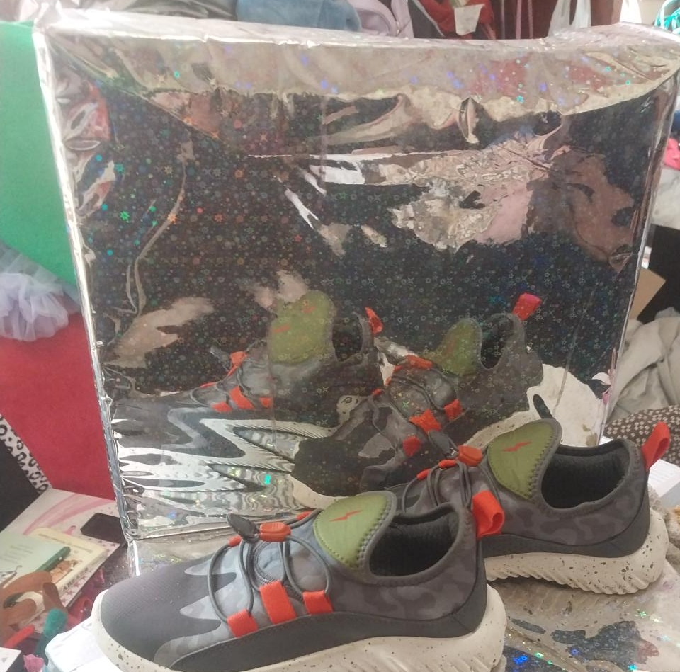 Kids' Sneakers - Size 2y