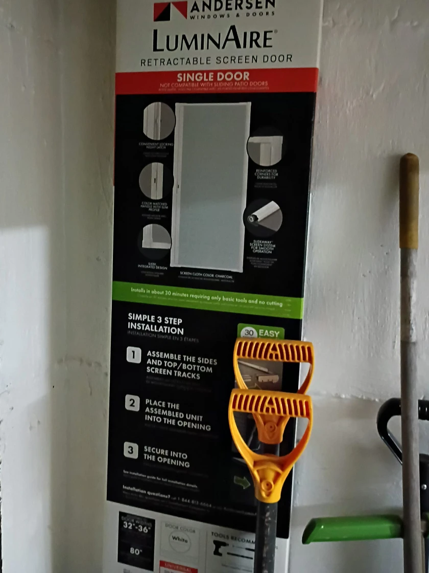 Andersen LuminAire Retractable Screen Door 32-36"
