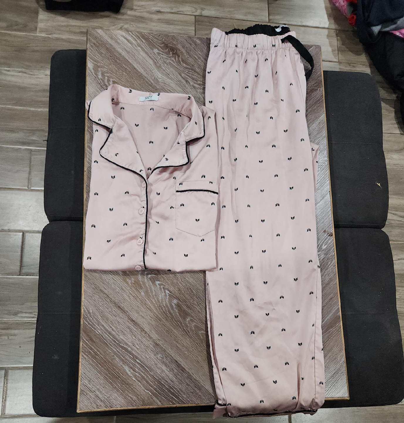 SUZY Pink Pajama Set thumbnail
