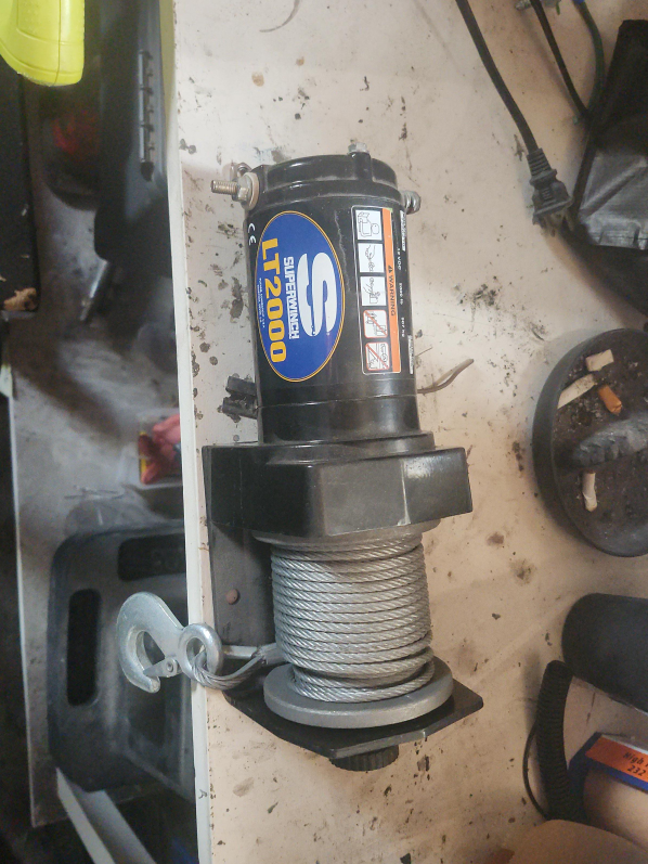 Superwinch LT2000 Winch