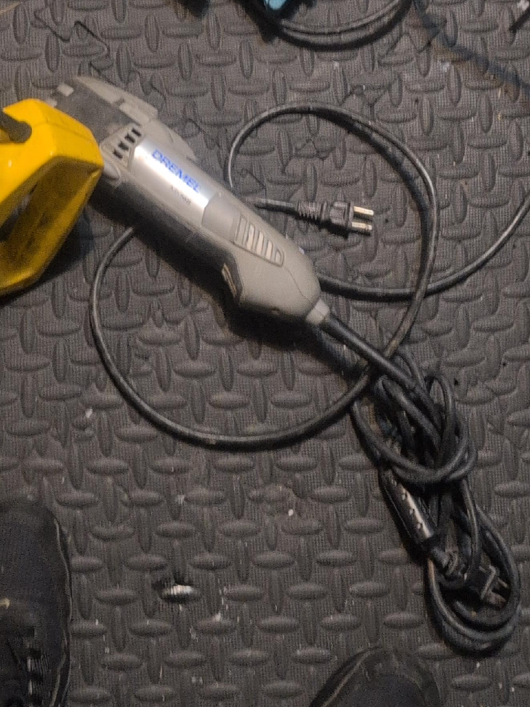 Dremel Rotary Tool thumbnail