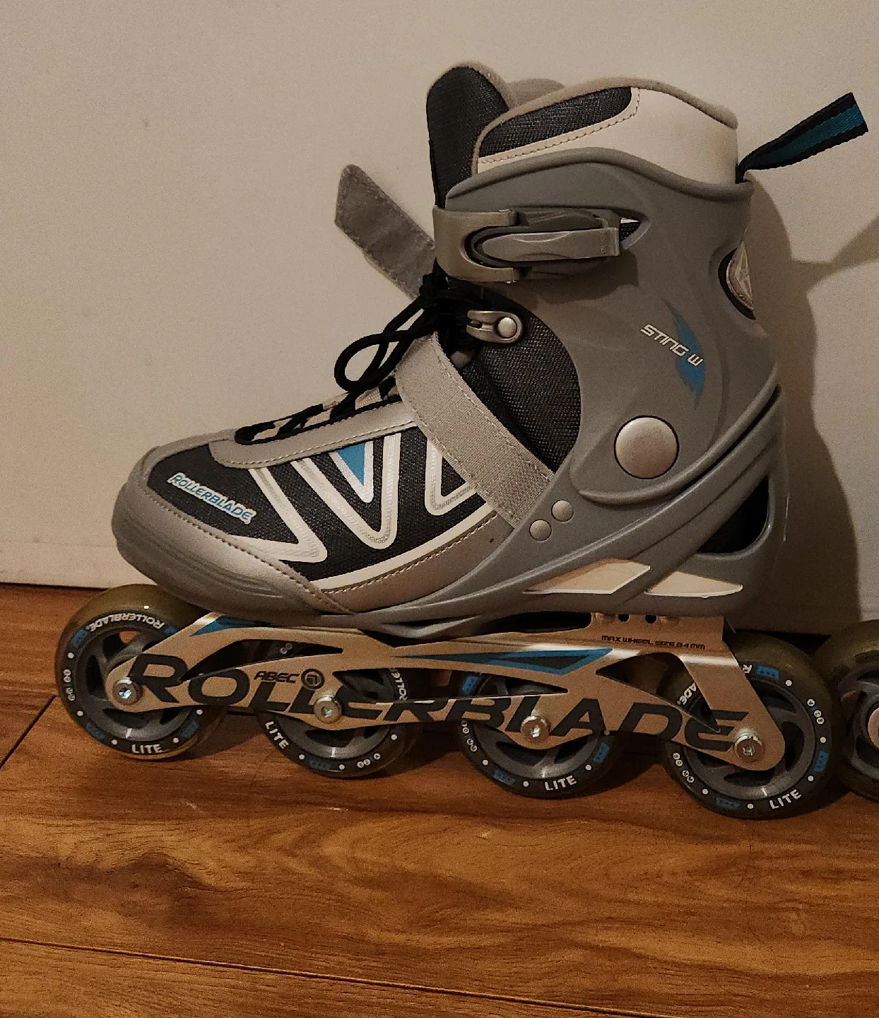 Rollerblade Sting III Inline Skates