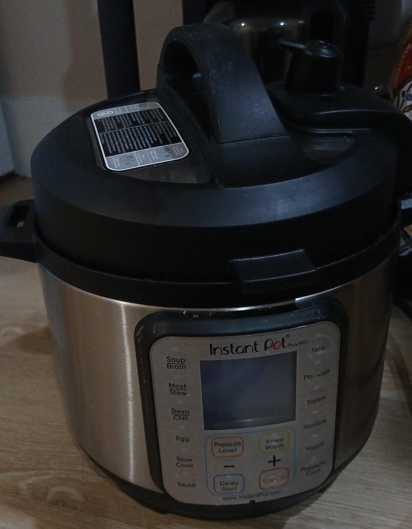 Instant Pot Plus Mini 9-in-1 3-QT thumbnail