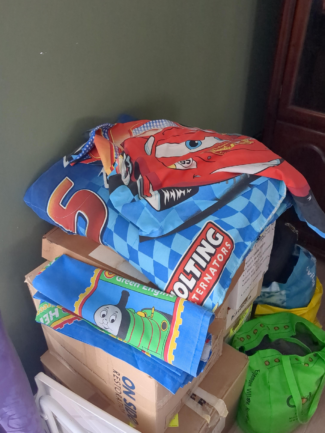 Kids' Lightning McQueen & Thomas the Train Bedding Set