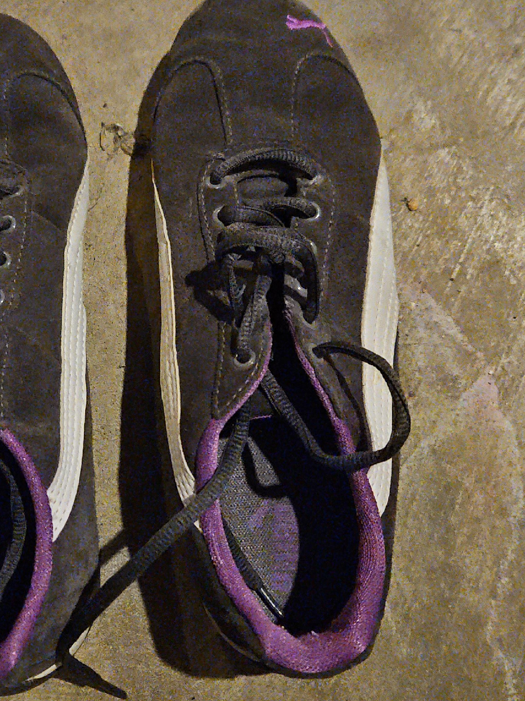 Puma Sportlifestyle Shoes, US Women's 8.5 image indicator(2)