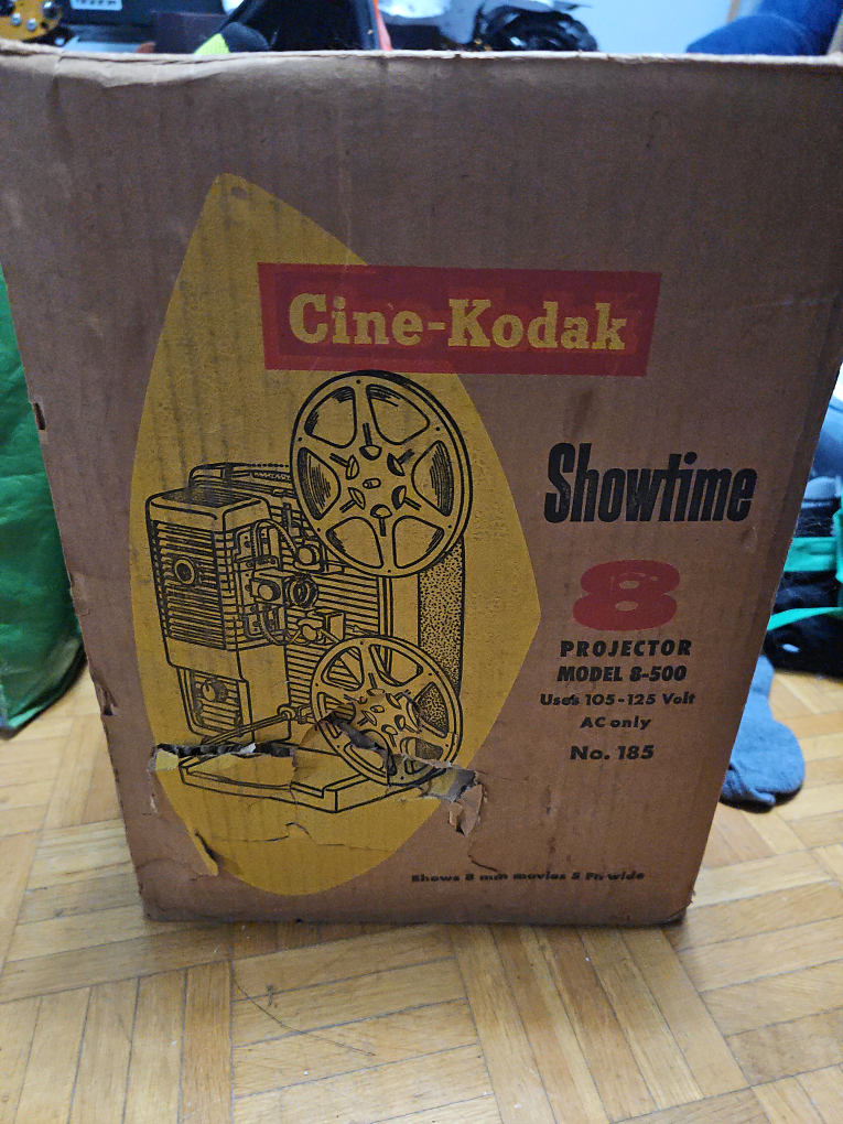 Vintage Cine-Kodak Showtime 8 Projector Model B-500 thumbnail