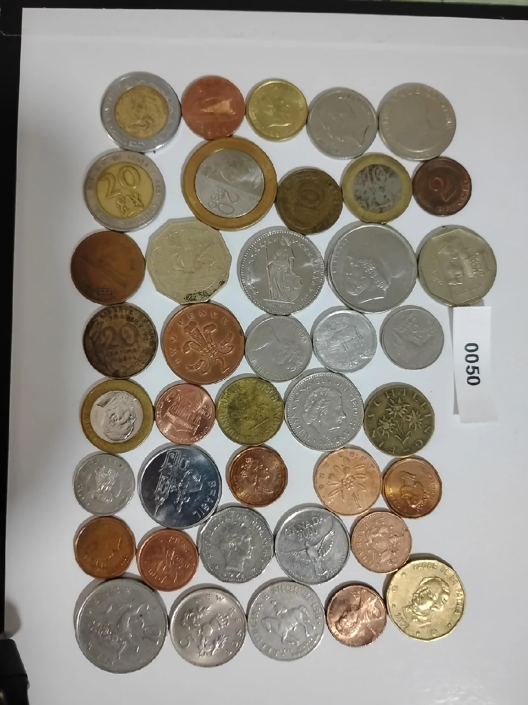 40 pieces International Coins Collection thumbnail