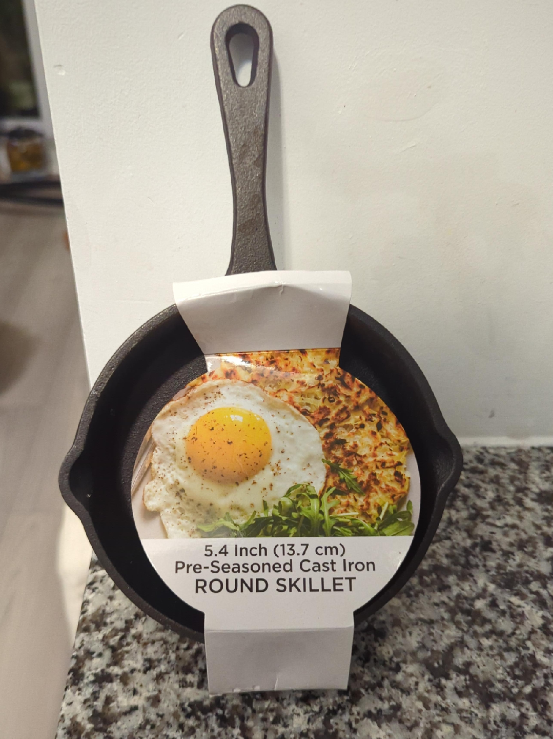 5.4 Inch Pre-Seasoned Cast Iron Round Skillet 🥕 thumbnail