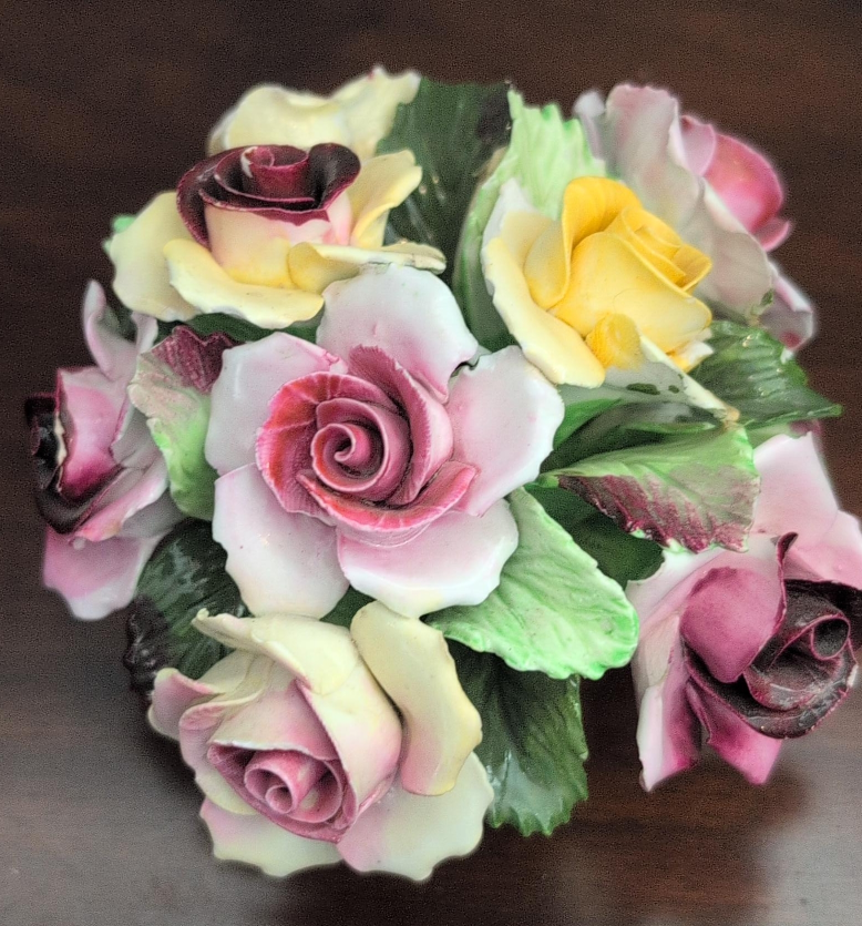 Vintage Ceramic Floral Arrangement thumbnail