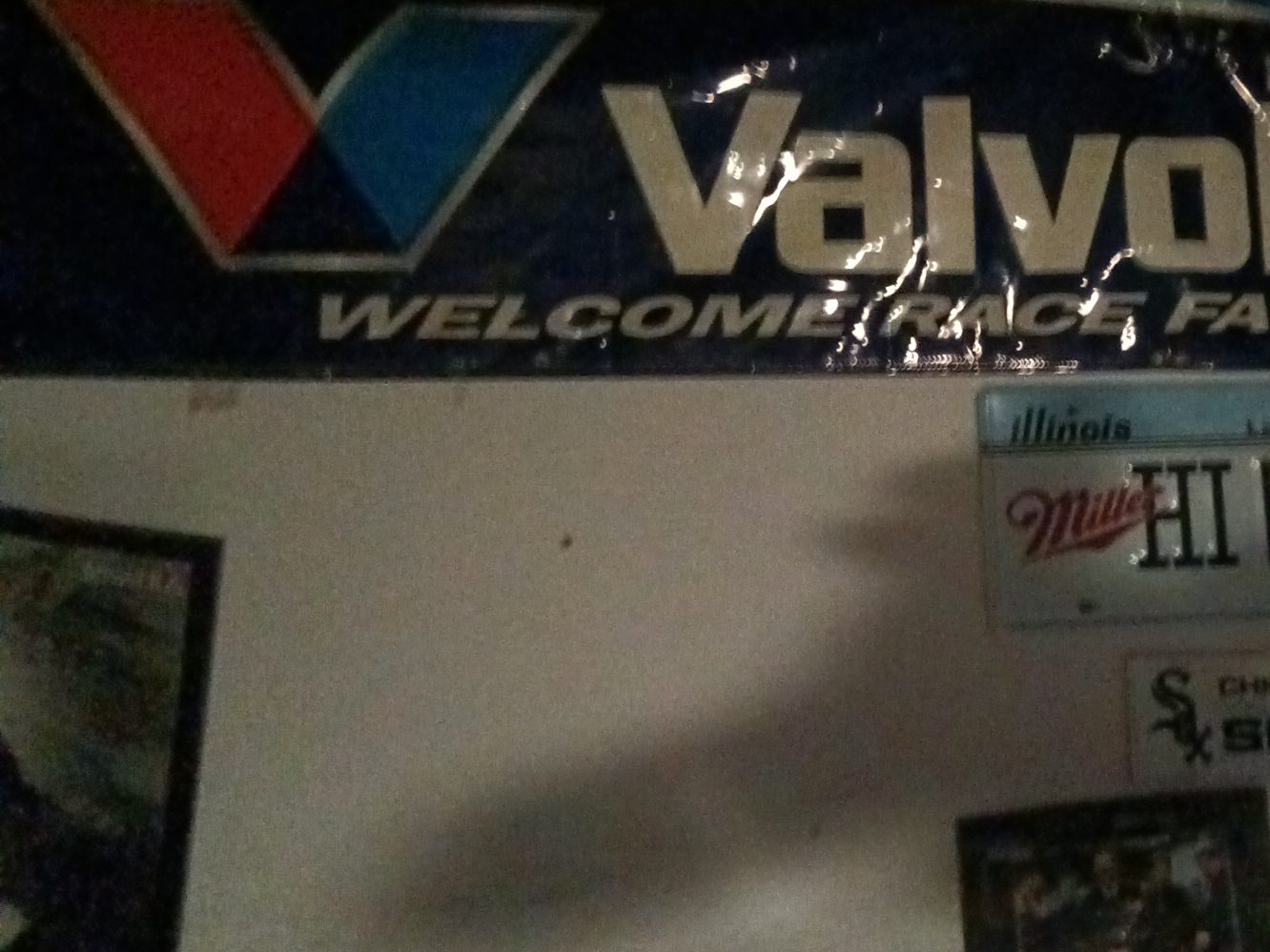 Valvoline Welcome Race Fan Sign thumbnail