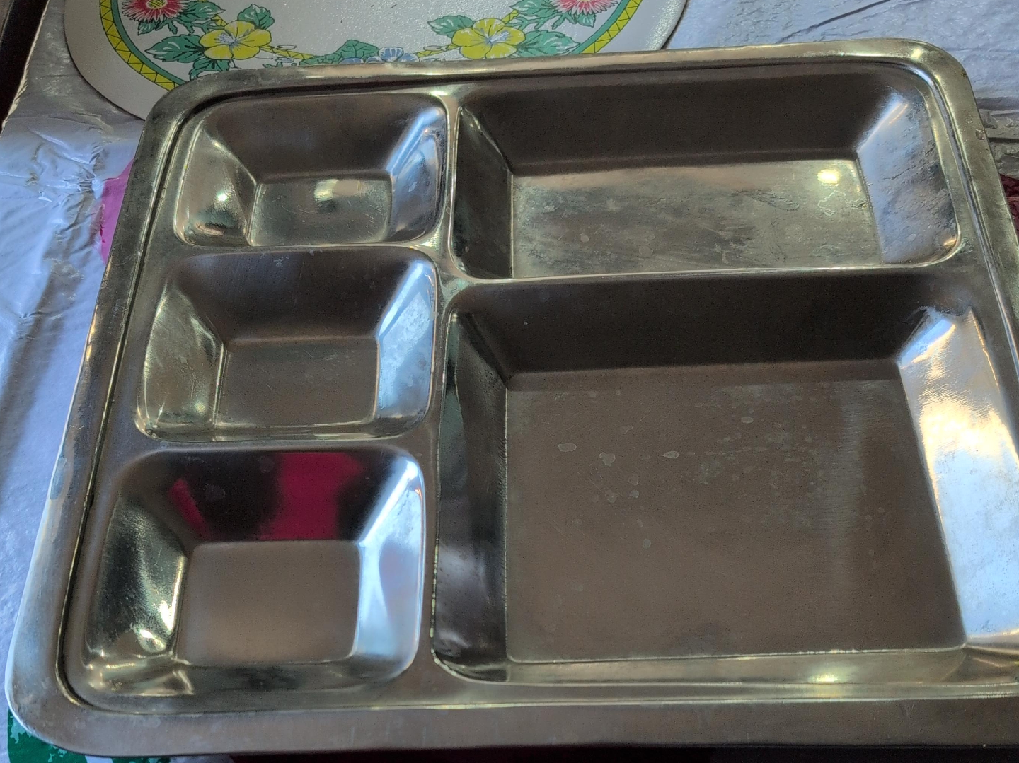 Metal Divided Tray thumbnail