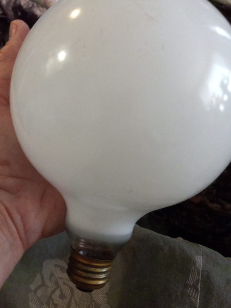 Oversized lightbulb thumbnail