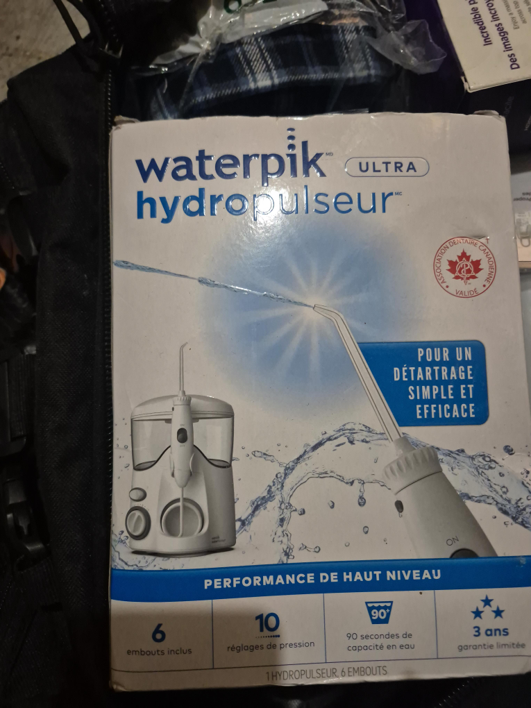 Waterpik Ultra Hydropulseur Dental Water Flosser thumbnail