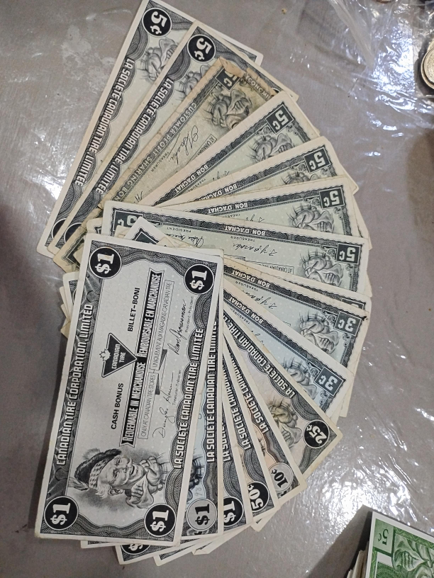 19-  Vintage Canadian Tire Money Collection thumbnail