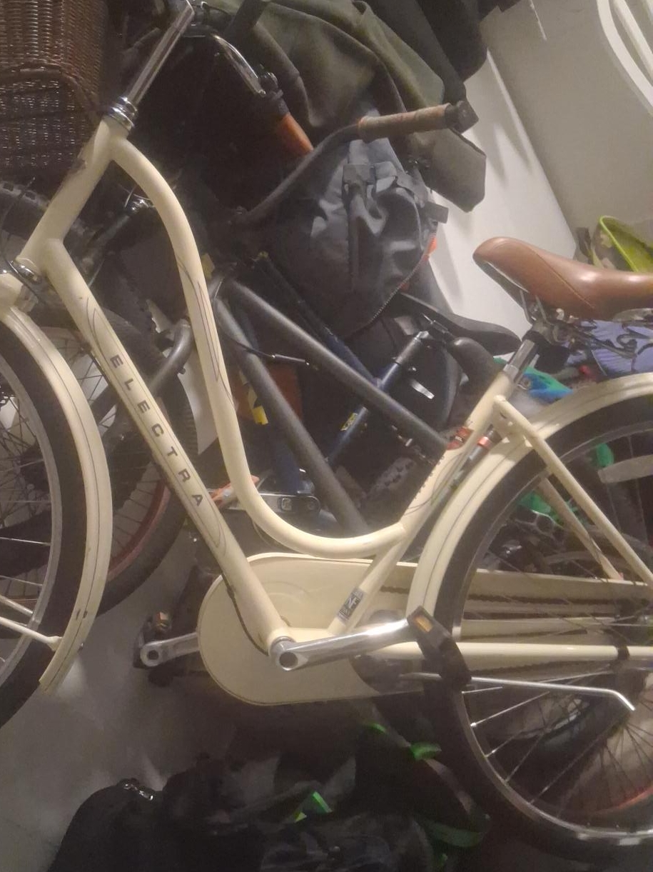 Electra Cruiser Bike - Cream Colour thumbnail