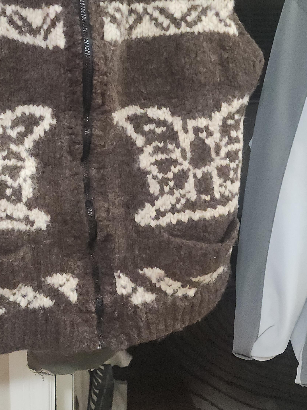cowichan vest m/L thumbnail
