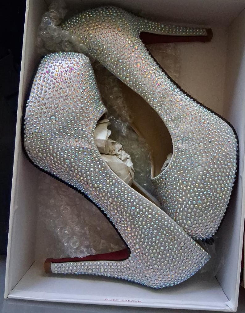Velcans Rhinestone Heels, Size 8 thumbnail