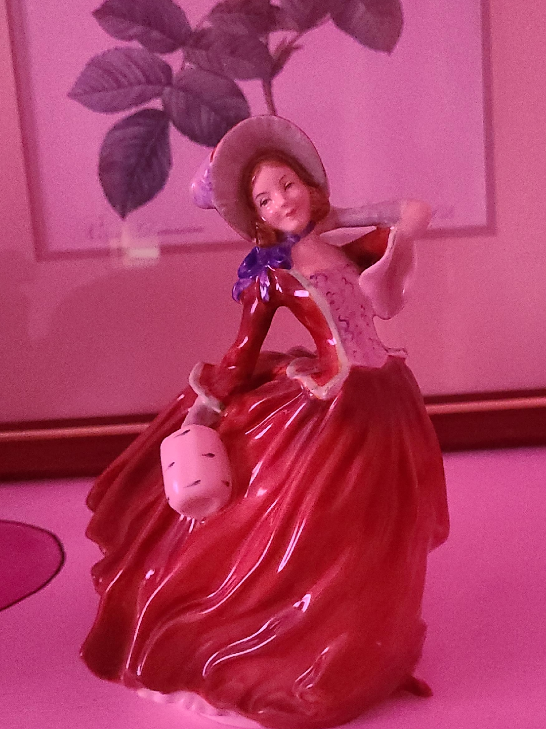 Royal Doulton Autumn Breezes Figurine thumbnail
