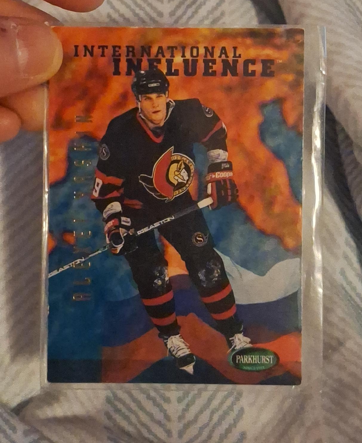 Alexei Yashin - 1997 Parkhurst Hockey Card thumbnail