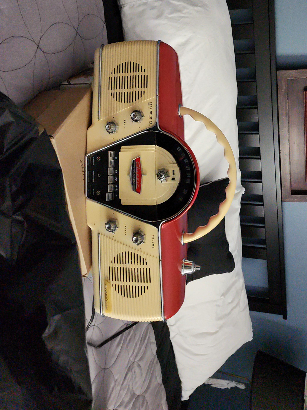 Cicena Classic Overdrive Portable Radio thumbnail